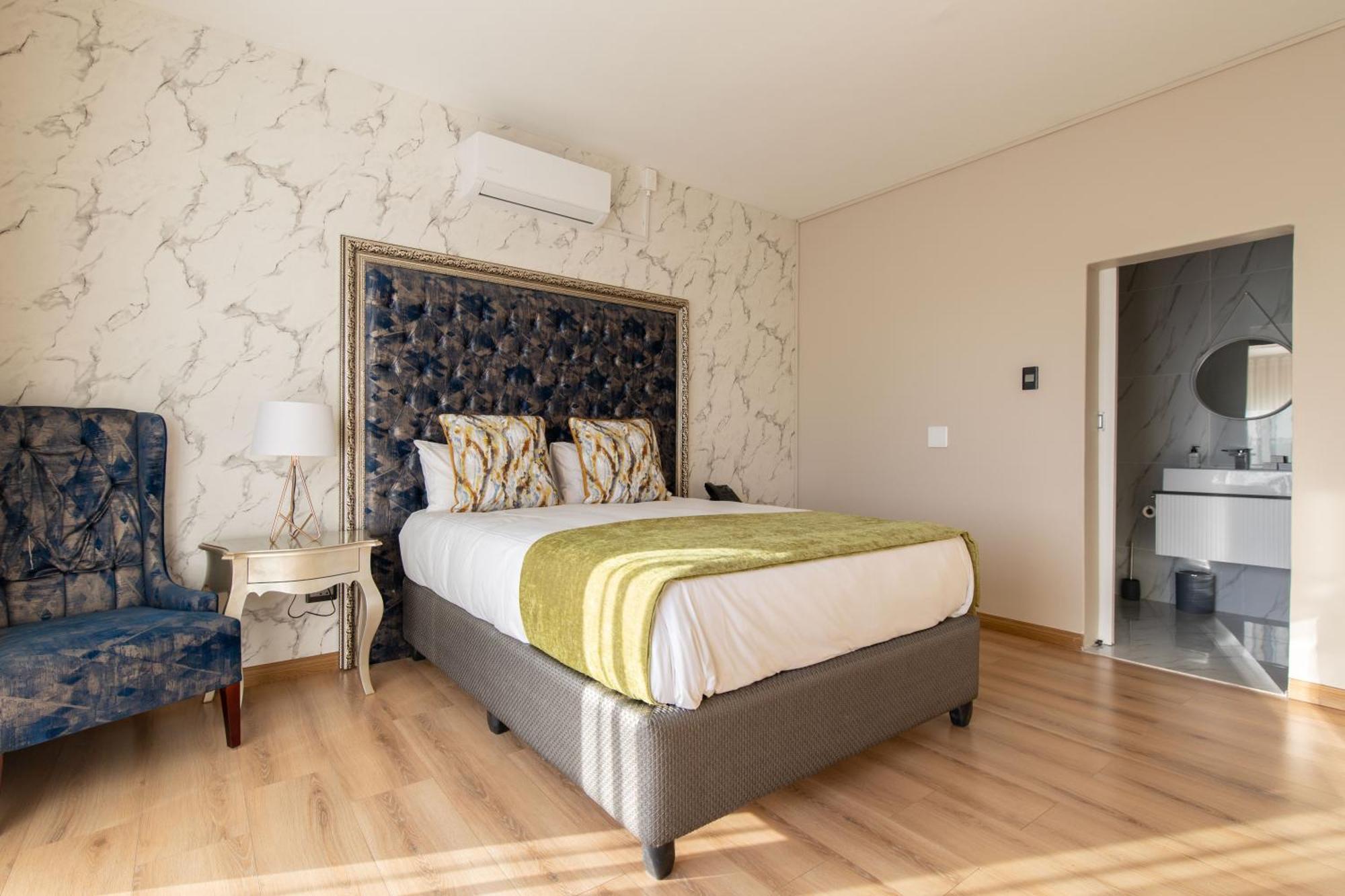 Dolphin Bay Boutique Hotel And Spa พอร์ตเอลิซาเบธ ภายนอก รูปภาพ